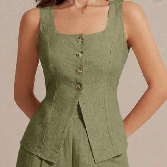 Classic Line Half Button Minimalist Linen Vest - Picture 2 of 7